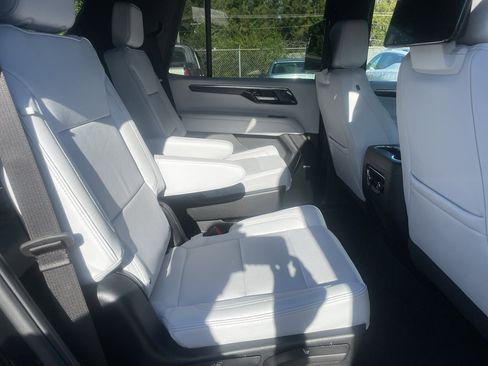 New 2026 Chevrolet Tahoe Premier image 15