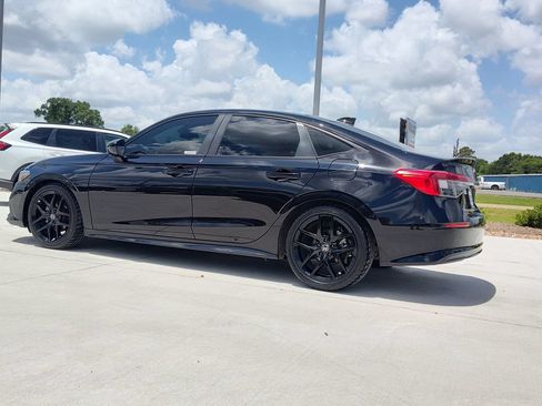 Used 2024 Honda Civic Sport image 5