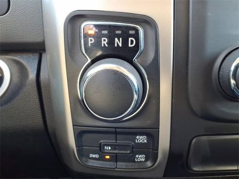 Certified 2019 RAM 1500 Classic SLT image 19