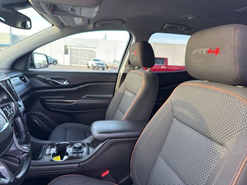 Used 2023 GMC Acadia AT4 image 26