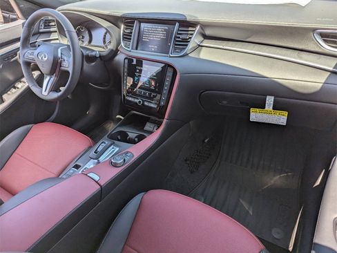 Certified 2025 INFINITI QX55 Sensory w/ Lighting Package image 10