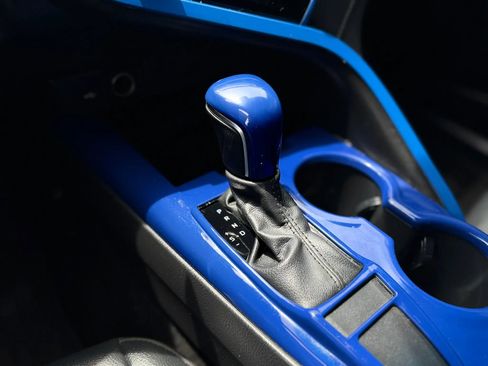 Used 2020 Toyota Camry SE image 32