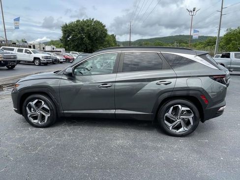 Used 2022 Hyundai Tucson SEL w/ Convenience + Premium Package FWD image 2