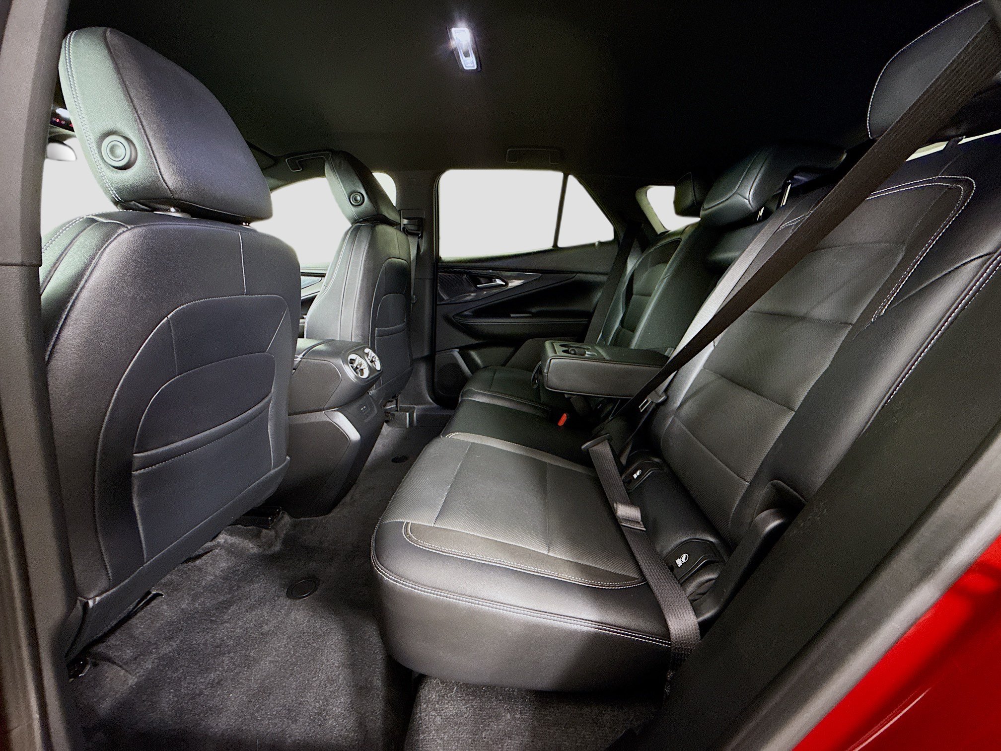 Used 2024 Chevrolet Blazer EV LT AWD/4WD image 27