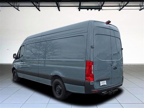 New 2025 Mercedes-Benz Sprinter 2500 image 5