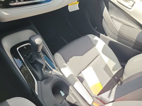 New 2026 Toyota Corolla LE FWD image 18