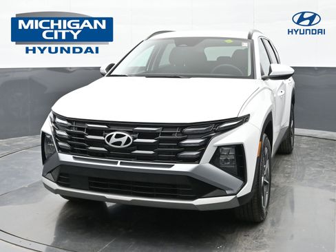 Used 2025 Hyundai Tucson SEL image 1