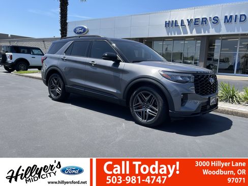 Certified 2025 Ford Explorer ST w/ Sun And Sound Package AWD/4WD image 1