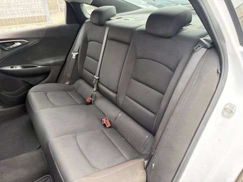 Used 2020 Chevrolet Malibu LT FWD image 23