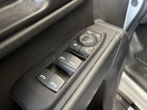 Used 2024 Chevrolet Silverado 2500 Custom w/ Custom Value Package image 15