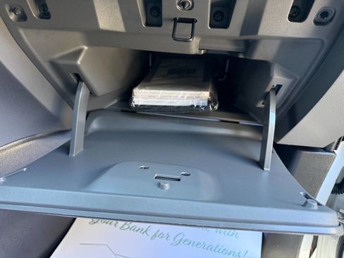 Used 2017 Nissan NV200 SV w/ Technology Package image 26