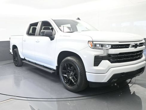 Used 2025 Chevrolet Silverado 1500 RST RWD image 9
