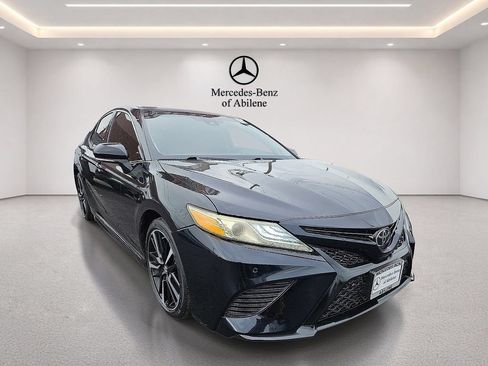Used 2018 Toyota Camry XSE w/ Audio Package FWD image 11
