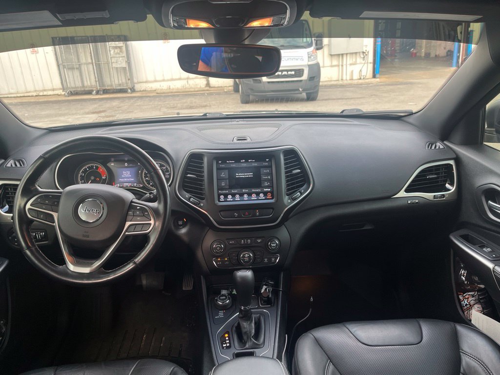 Used 2021 Jeep Cherokee Latitude Lux 80th Anniv w/ Quick Order Package 2YU 80th AWD/4WD image 5