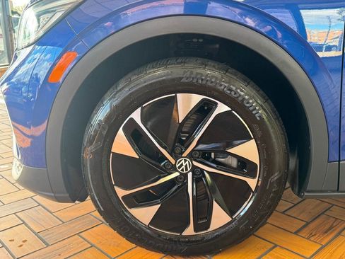 Used 2022 Volkswagen ID.4 Pro S image 12