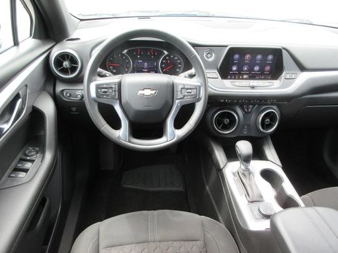 Certified 2021 Chevrolet Blazer LT AWD/4WD image 15