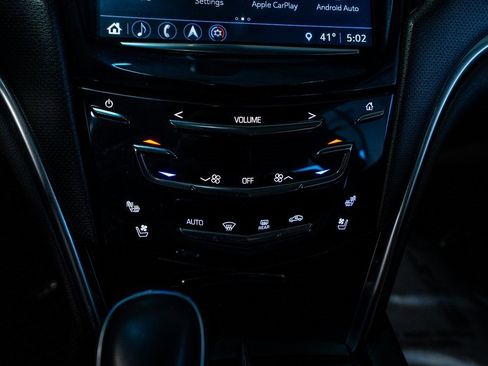 Used 2018 Cadillac XTS Luxury image 46