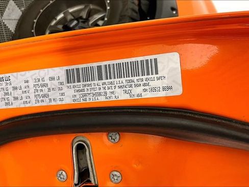 Used 2017 RAM 1500 Sport w/ Ignition Orange Sport Package AWD/4WD image 4