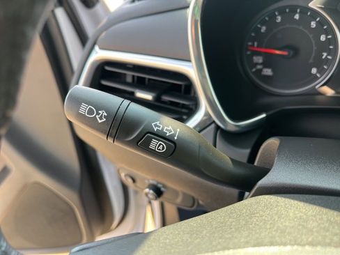 Used 2022 Chevrolet Equinox LT image 24