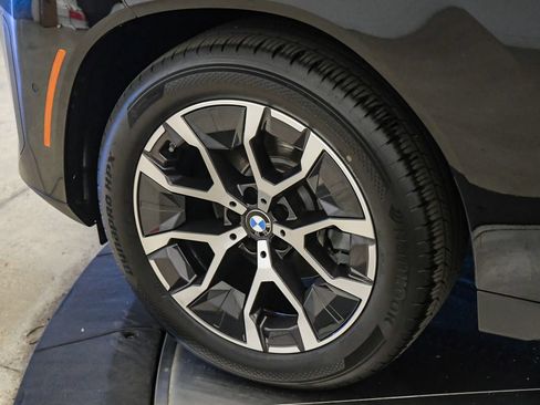 Used 2026 BMW X3 xDrive30i w/ Convenience Package AWD/4WD image 10