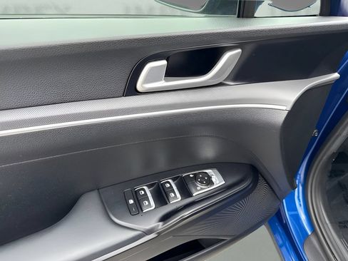 Used 2022 Kia K5 GT-Line FWD image 26