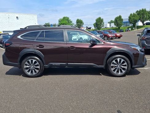 Certified 2025 Subaru Outback Limited AWD/4WD image 7