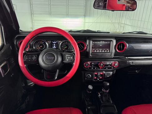 Used 2022 Jeep Gladiator Sport AWD/4WD image 23