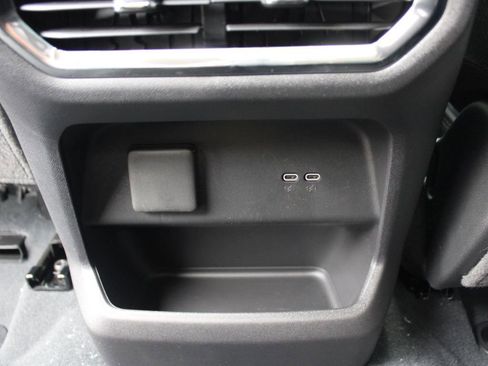 New 2026 GMC Sierra EV Elevation w/ LPO, Elevation Dark Package image 34