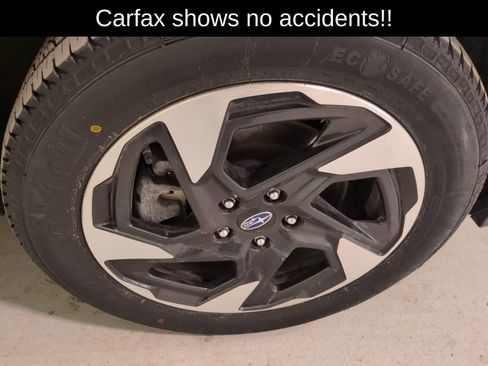 Certified 2024 Subaru Crosstrek 2.5i Limited image 2