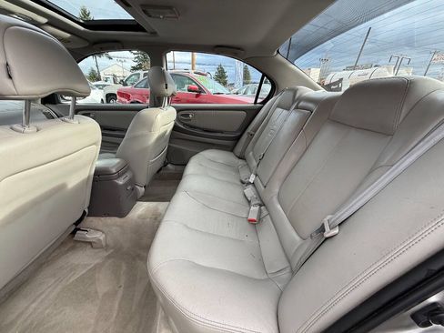 Used 2001 Nissan Maxima SE w/ (W08) Meridian Edition Pkg image 17