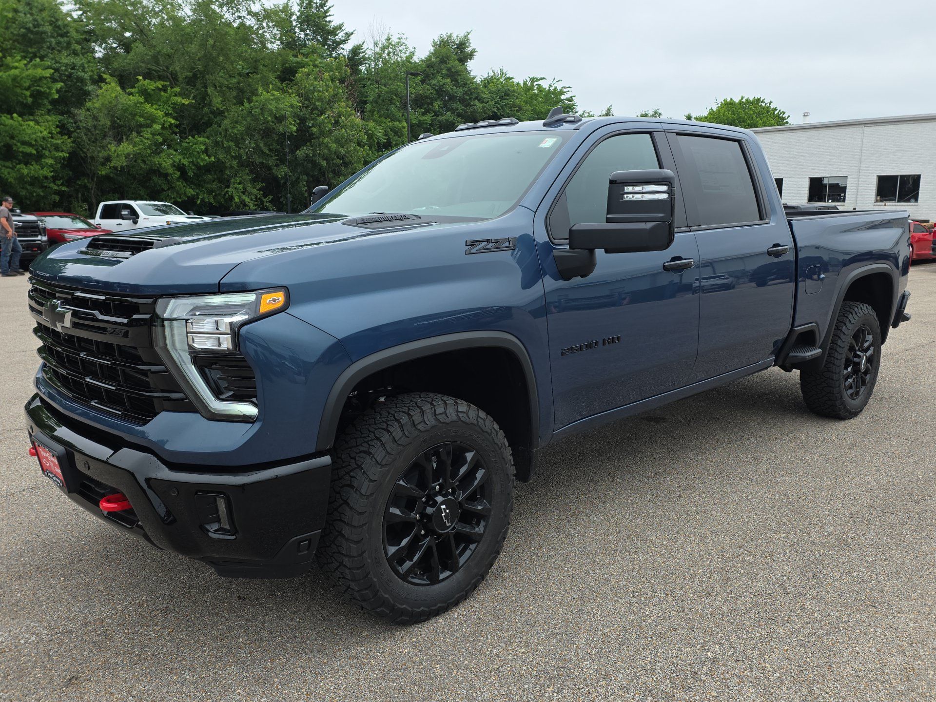 New 2026 Chevrolet Silverado 2500 LT w/ Trail Boss Package AWD/4WD image 4