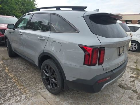 Used 2022 Kia Sorento X-Line EX AWD/4WD image 2