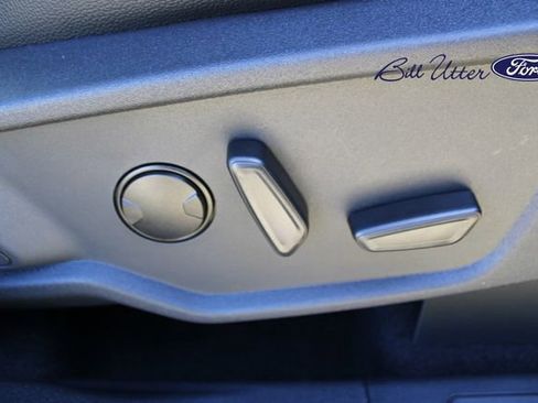 New 2025 Ford Bronco Badlands image 5