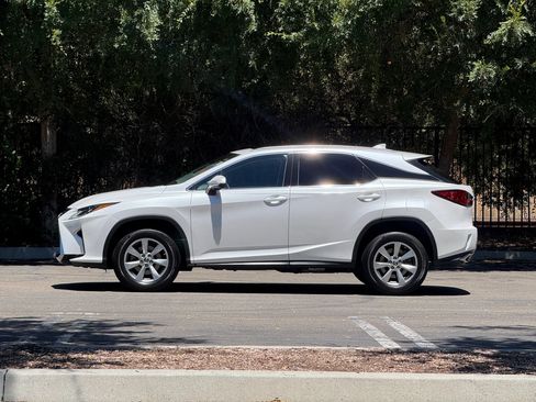 Used 2018 Lexus RX 350 FWD w/ Accessory Package image 2