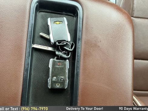 Used 2015 Chevrolet Silverado 1500 High Country image 24