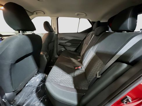 Used 2023 Nissan Kicks SV FWD image 16