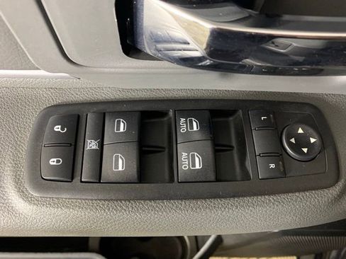 Used 2017 RAM 1500 Big Horn image 30