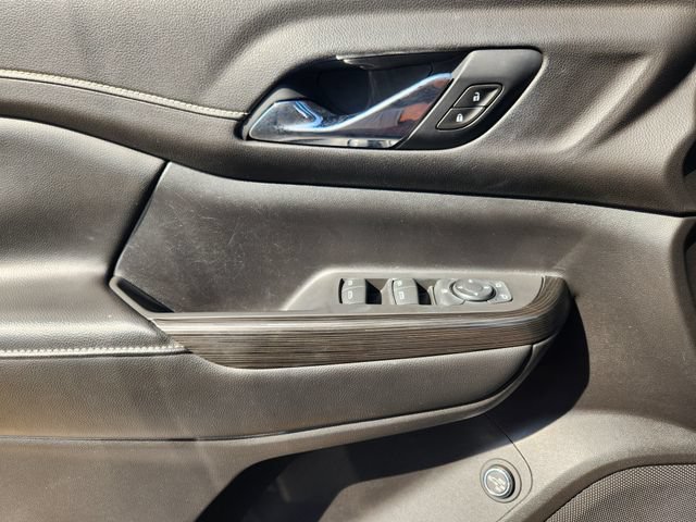 Used 2019 GMC Acadia SLT FWD image 23