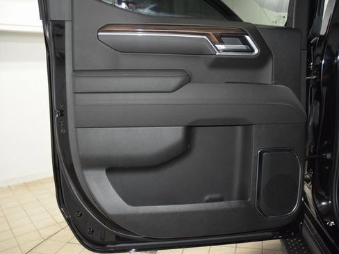 Used 2025 Chevrolet Silverado 1500 RST image 43