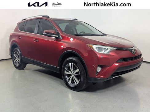Used 2018 Toyota RAV4 XLE FWD image 1