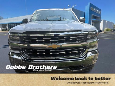 Used 2017 Chevrolet Silverado 1500 LTZ RWD image 2