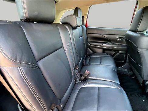 Used 2020 Mitsubishi Outlander SEL FWD image 20