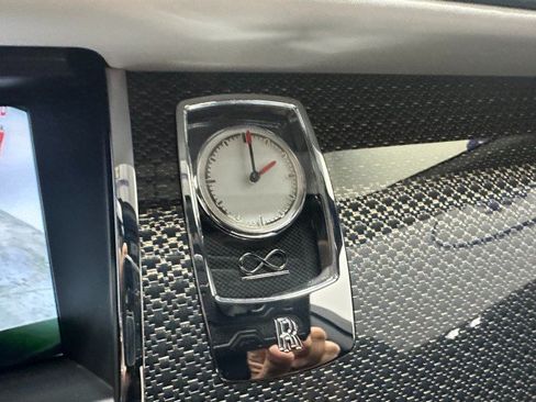 Used 2018 Rolls-Royce Ghost RWD image 39