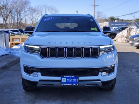 Used 2023 Jeep Wagoneer L Series III image 8