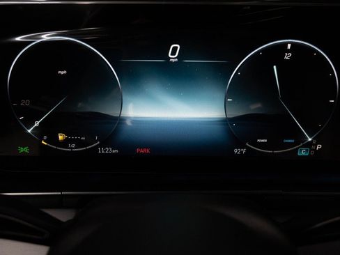 New 2026 Mercedes-Benz GLS 450 4MATIC image 27