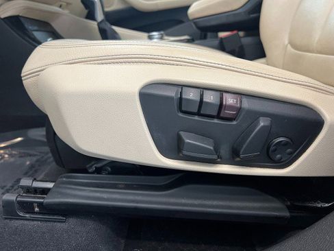 Used 2016 BMW X1 xDrive28i AWD/4WD image 13