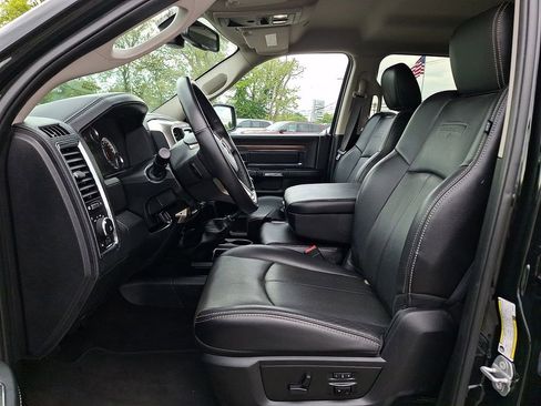 Used 2018 RAM 2500 Laramie AWD/4WD image 15