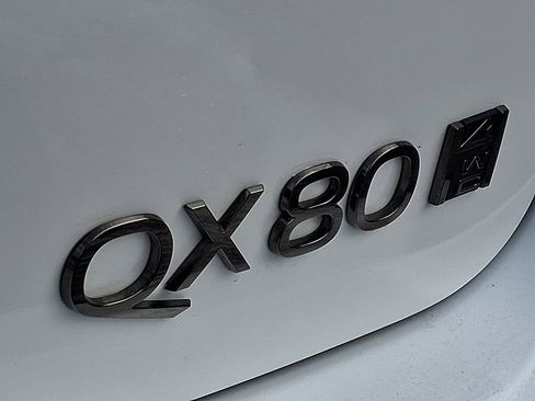 New 2026 INFINITI QX80 Autograph w/ Premium Cargo Package AWD/4WD image 12