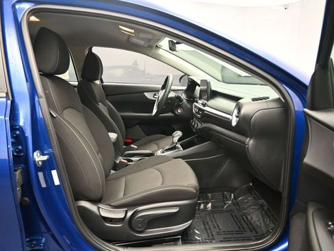 Used 2024 Kia Forte LXS image 33