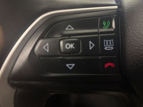 Used 2023 Jeep Grand Cherokee Altitude image 20